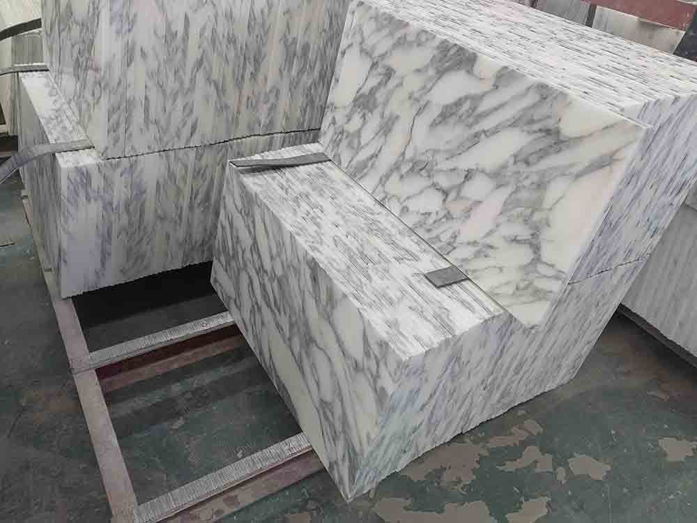 Arabescato marble Honed Tile