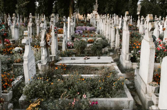 cemetery tombstones images