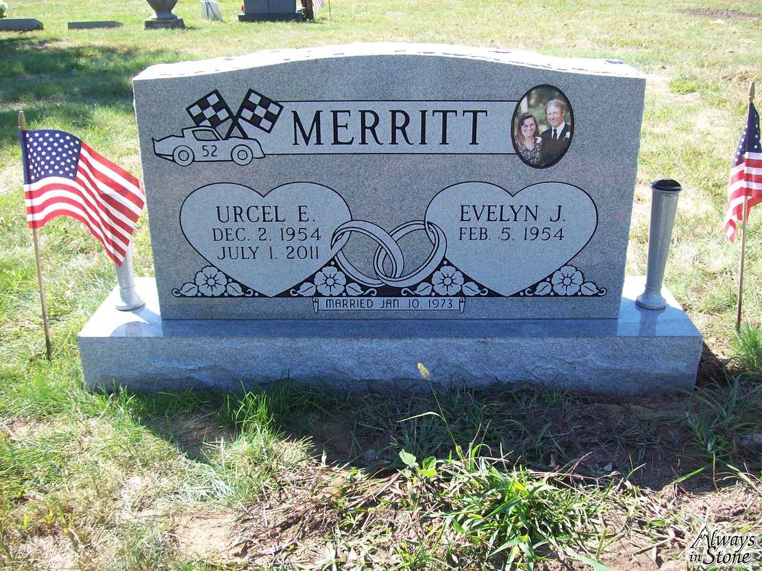 Double Headstone Design