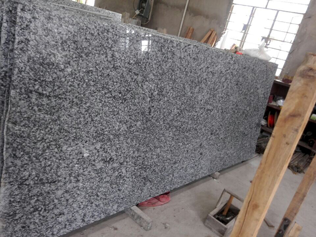 Spray White Slabs