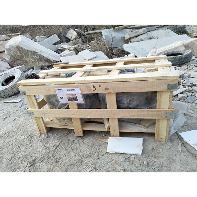 Marble figure statue packing